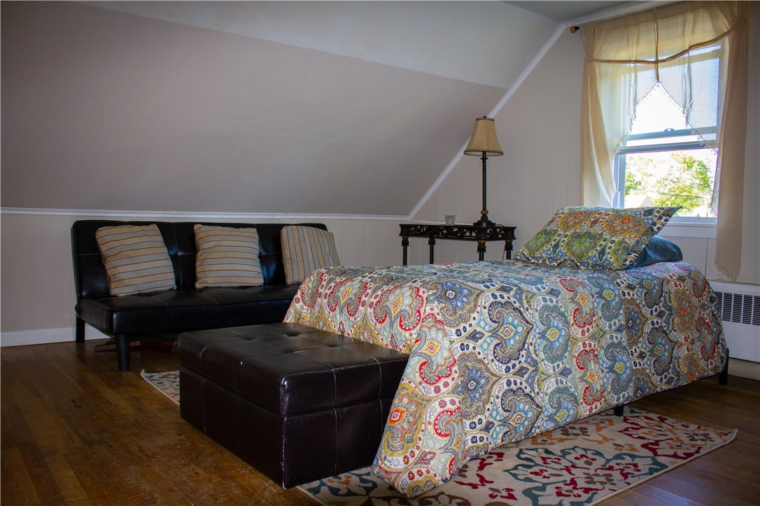 246 Riverside Avenue Warwick, RI 02889 - Photo 21 of 40