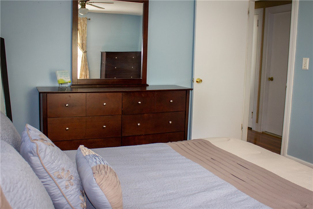 246 Riverside Avenue Warwick, RI 02889 - Photo 32 of 40