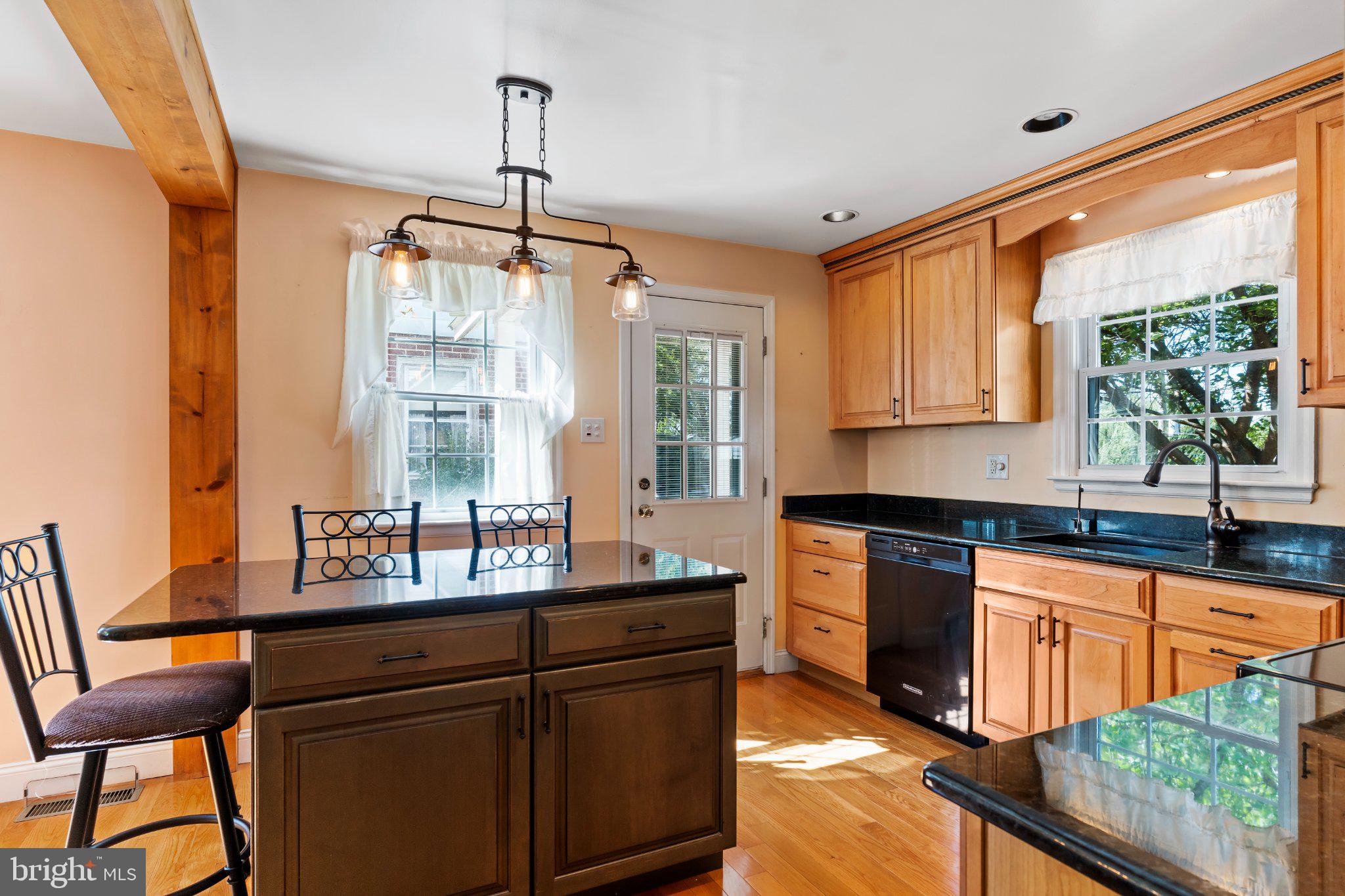 653 Briarcliff Road Middletown, PA 17057 - Photo 9 of 31 Gallery Image 9