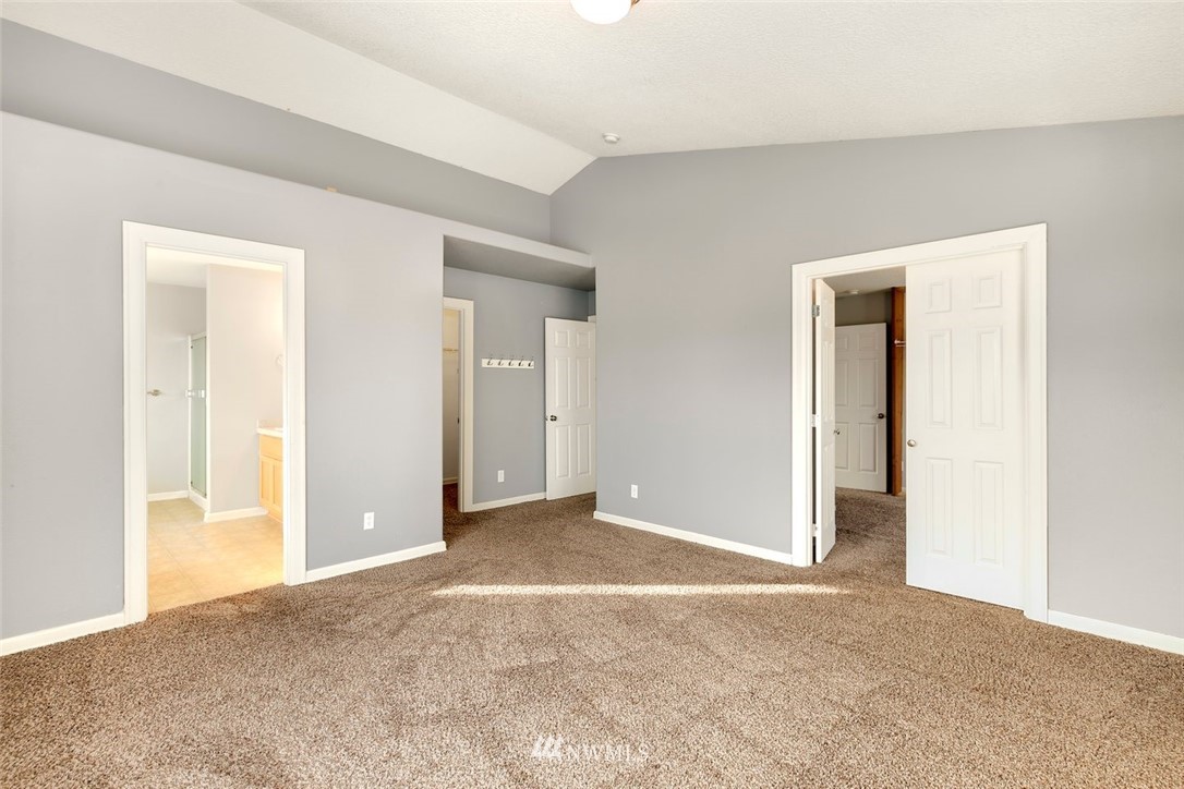 16410 Northeast 12th Court Ridgefield, WA 98642 - Photo 13 of 25 a view of an empty room and closet area
