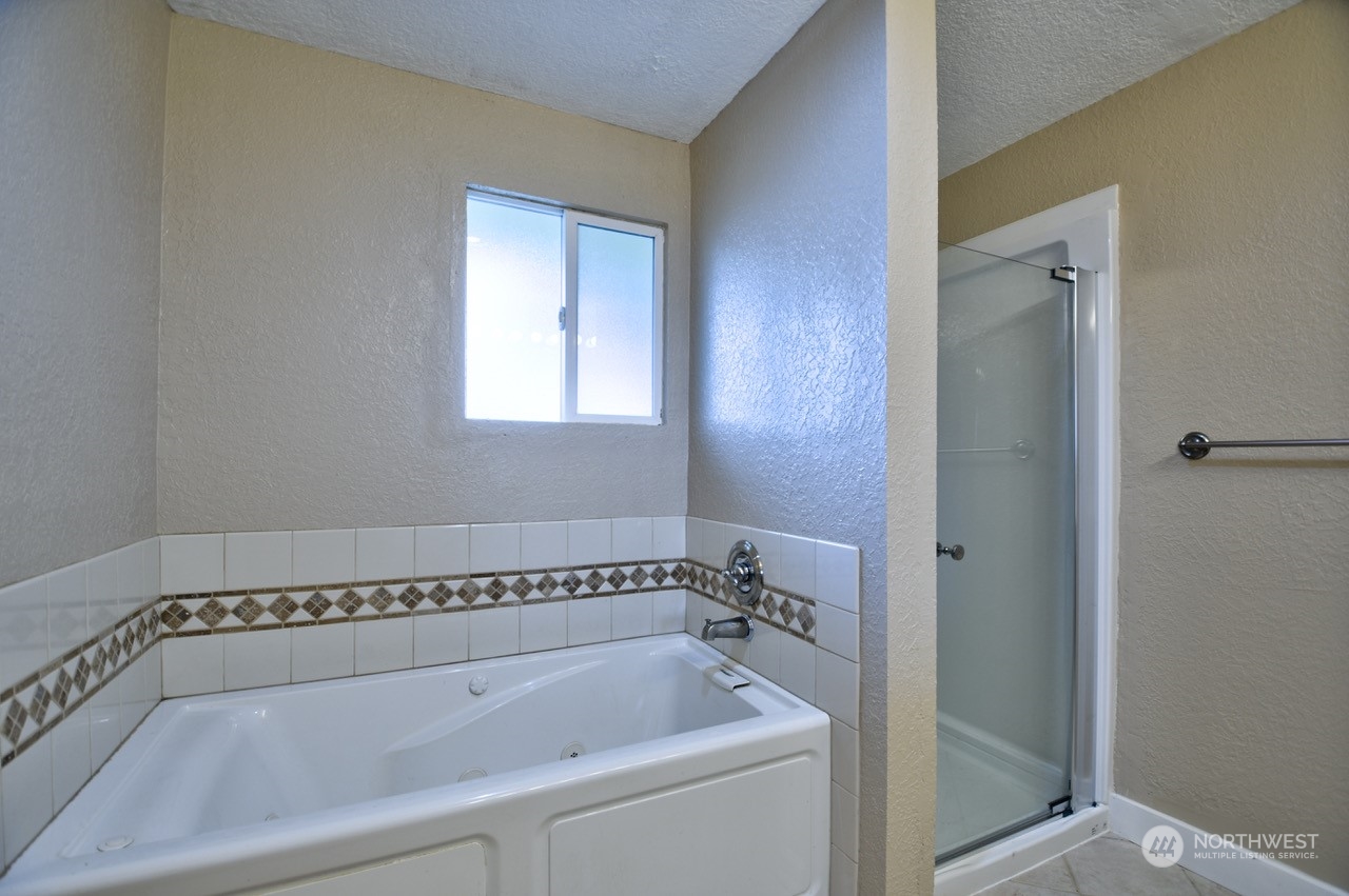 390 Leonard Road Onalaska, WA 98570 - Photo 7 of 38 Gallery Image 7