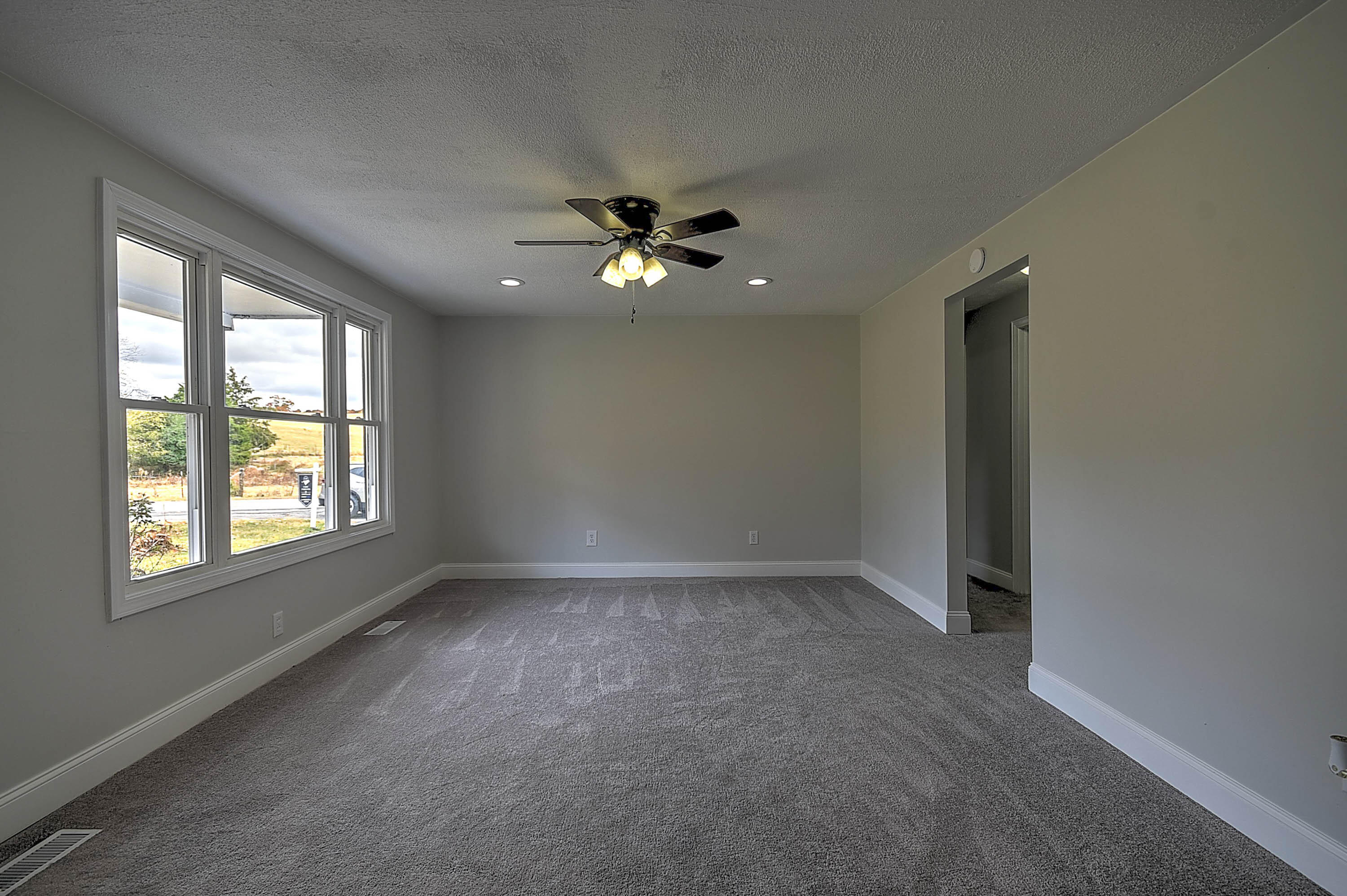3483 Hardy Road Morristown, TN 37813 - Photo 8 of 35 Hardy-7