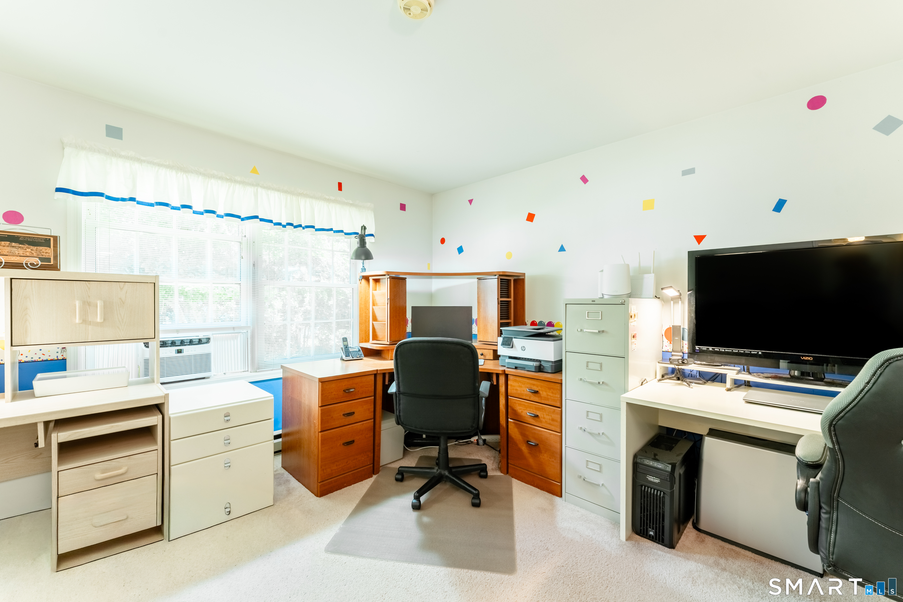 476 Noank Ledyard Road Groton, CT 06355 - Photo 21 of 37