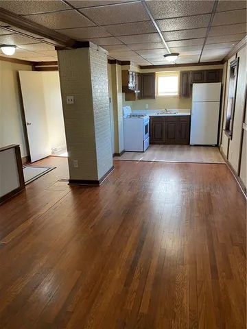 $850 | 103 Virginia Avenue, Pittsburgh, PA 15211