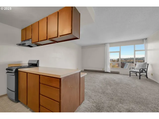 $199,700 | 1313 Lincoln Street, Unit 1005, Eugene, OR 97401