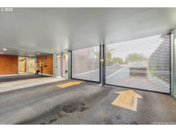 $179,000 | 1313 Lincoln Street, Unit 1005, Eugene, OR 97401