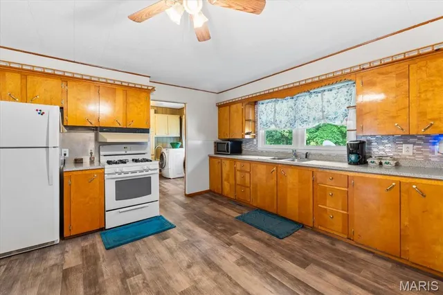 $310,000 | 17 Wood Drive, Carlyle, IL 62231