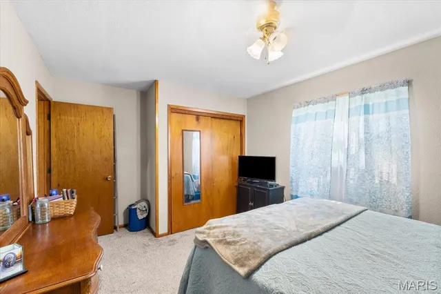 $310,000 | 17 Wood Drive, Carlyle, IL 62231