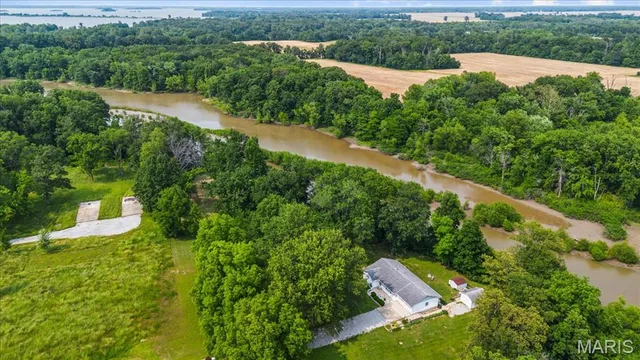 $310,000 | 17 Wood Drive, Carlyle, IL 62231