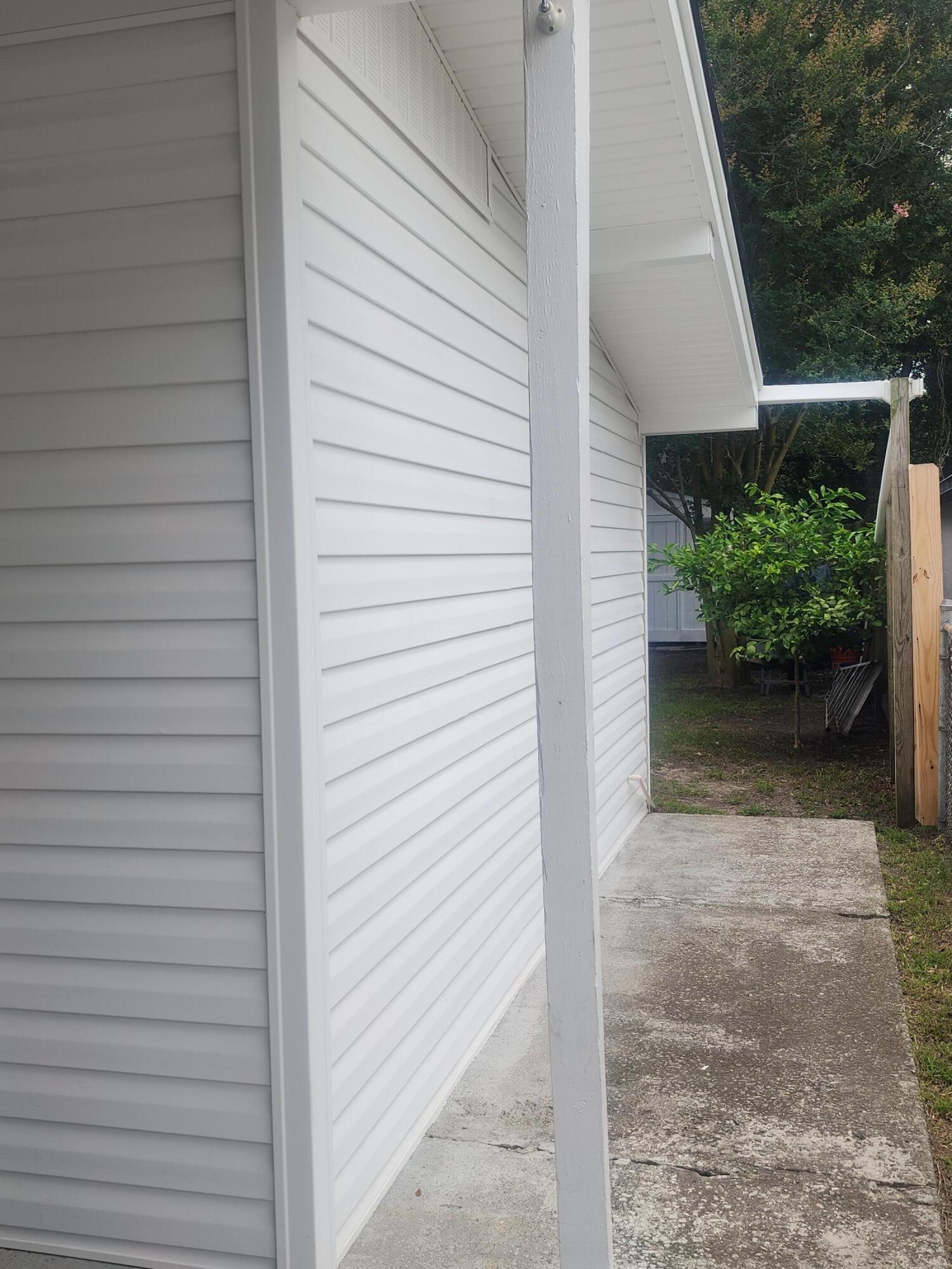 5825 Moore Street Hanahan, SC 29410 - Photo 24 of 31 20260606_125857-1