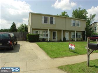 34 Farmhouse Road Sicklerville, NJ 08081 - Photo 1 of 3 Exterior Front
