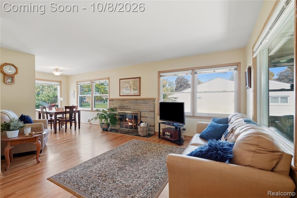 2272 Middlebelt Road West Bloomfield, MI 48324 - Photo 5 of 37 Gallery Image 5