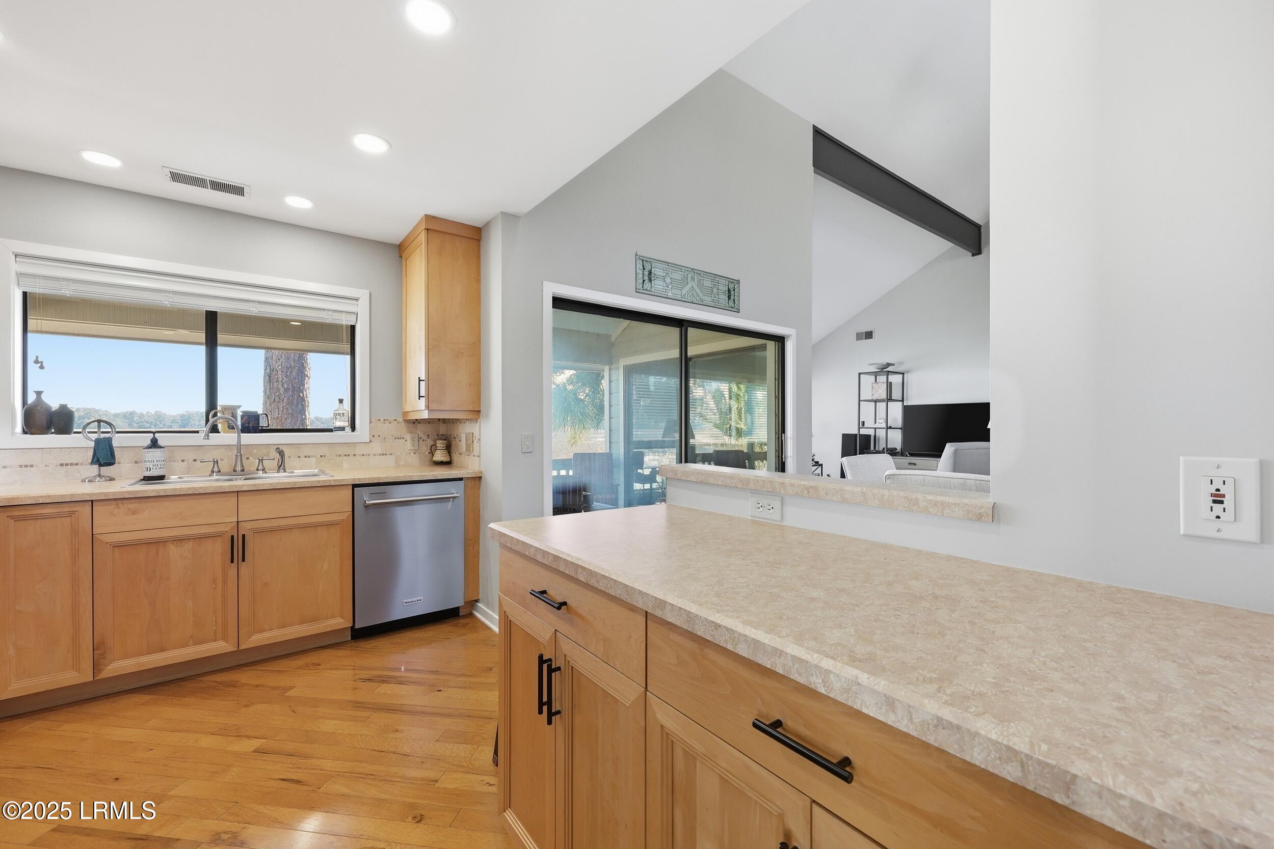 7 Marshwinds Hilton Head Island, SC 29926 - Photo 19 of 59 23_ru4a1686