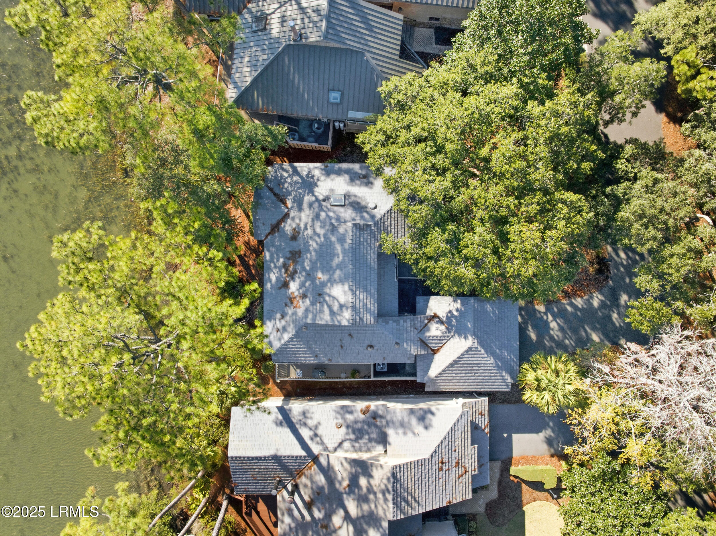 7 Marshwinds Hilton Head Island, SC 29926 - Photo 39 of 59 51_049_dji_20251210142928_0031_d