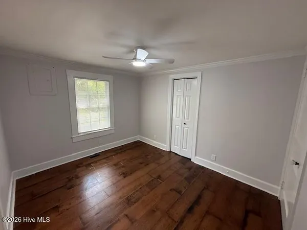 $1,950 | 128 Peterson Hill Avenue, Burgaw, NC 28425