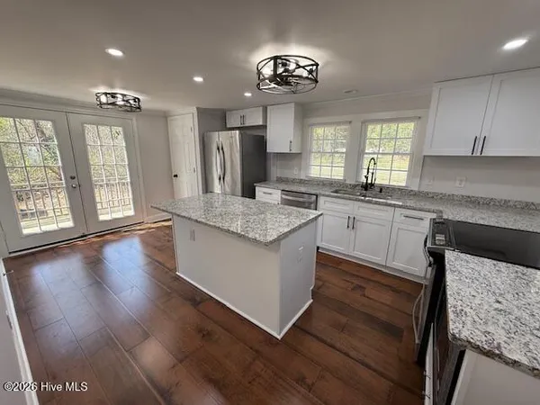 $1,950 | 128 Peterson Hill Avenue, Burgaw, NC 28425