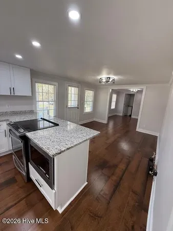 $1,950 | 128 Peterson Hill Avenue, Burgaw, NC 28425