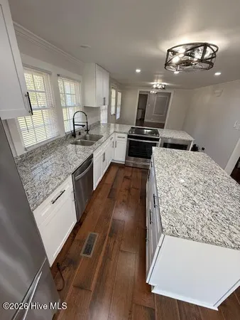 $1,950 | 128 Peterson Hill Avenue, Burgaw, NC 28425