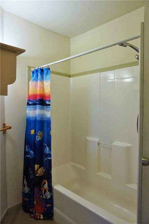 69 Pittsburgh Road Butler, PA 16001 - Photo 13 of 17 Gallery Image 13