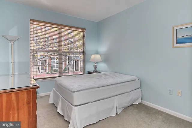 $2,900 | 5120 Donovan Drive, Unit 107, Alexandria, VA 22304