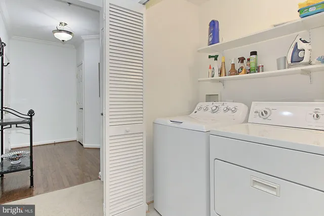 $2,900 | 5120 Donovan Drive, Unit 107, Alexandria, VA 22304