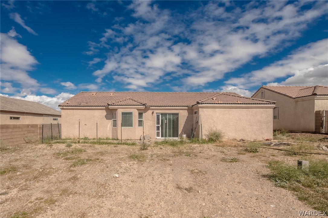 2080 Jamie Road Fort Mohave, AZ 86426 - Photo 27 of 29 a view of a house with a yard