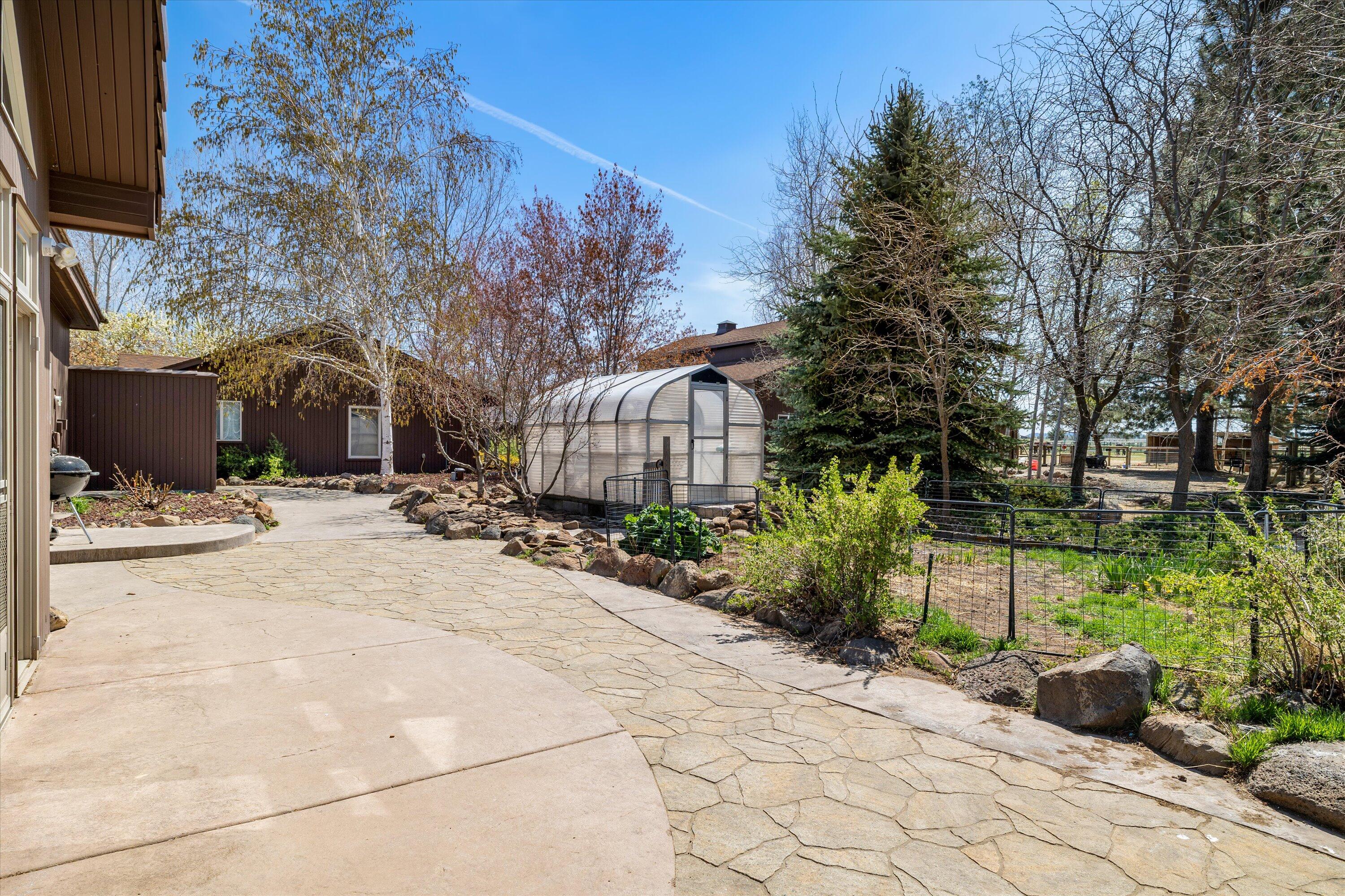 18575 Couch Market Road Bend, OR 97703 - Photo 53 of 93 59-5717_250430_JILLROSELL
