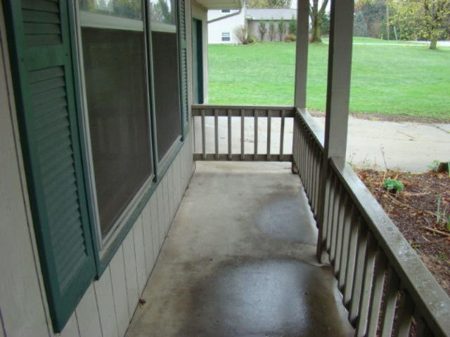 12970 Perry Road Battle Creek, MI 49015 - Photo 3 of 30 263 301743 front porch