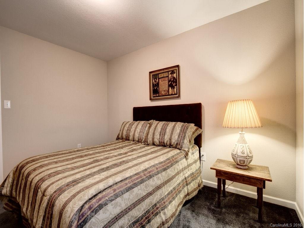 32 Stumpy Oak Road, Unit 11 Sylva, NC 28779 - Photo 16 of 24 Gallery Image 16