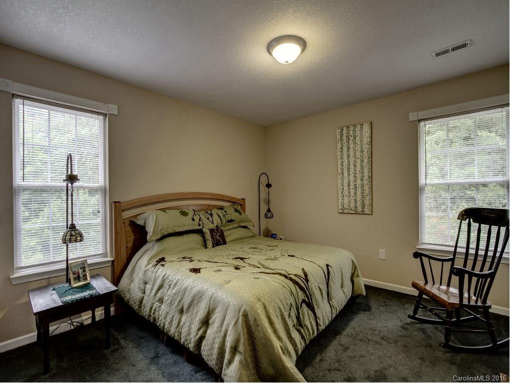 32 Stumpy Oak Road, Unit 11 Sylva, NC 28779 - Photo 17 of 24 Gallery Image 17