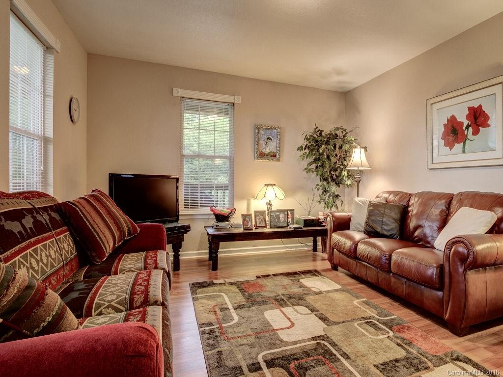 32 Stumpy Oak Road, Unit 11 Sylva, NC 28779 - Photo 5 of 24 Gallery Image 5