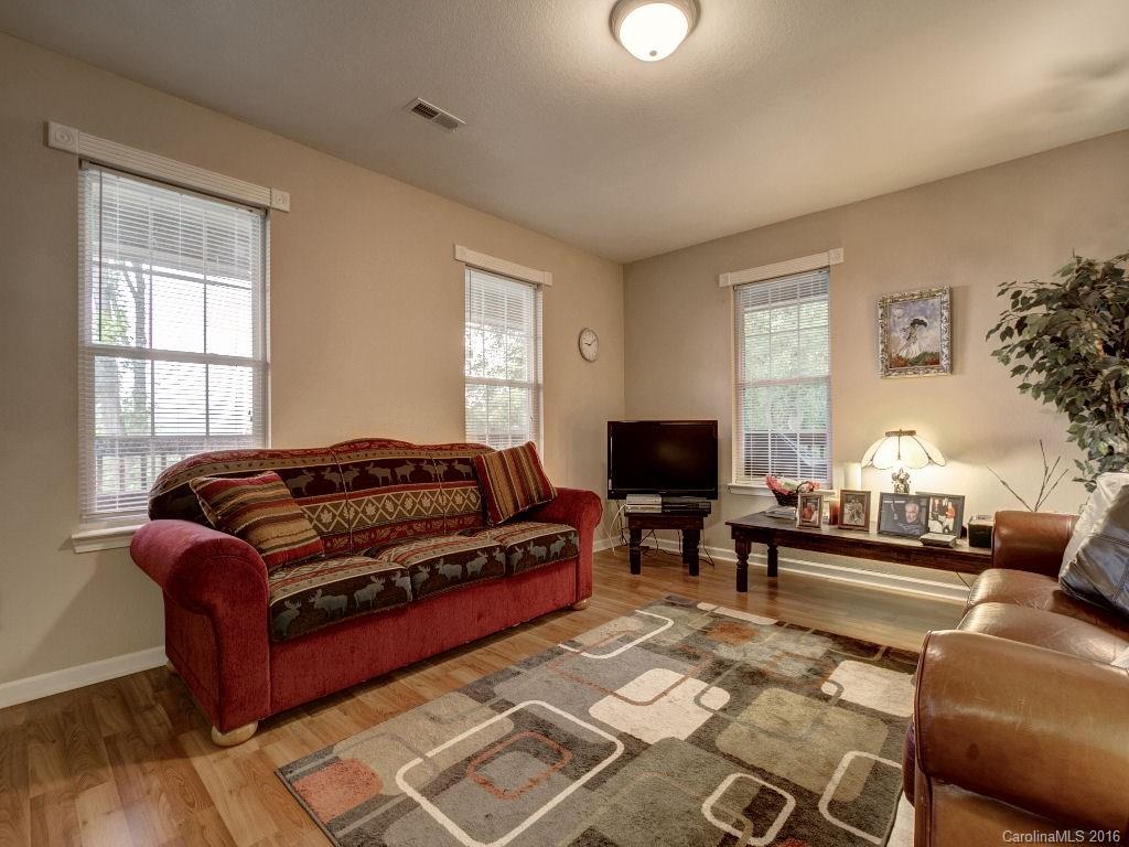 32 Stumpy Oak Road, Unit 11 Sylva, NC 28779 - Photo 6 of 24 Gallery Image 6
