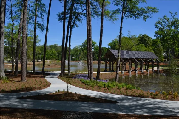 $1,200 | 205 B East Broad Street, Anderson, SC 29621