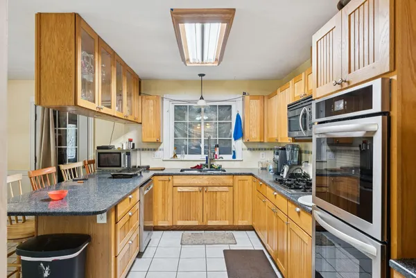 $849,999 | 86-88 Skips Way, Waterboro, ME 04087