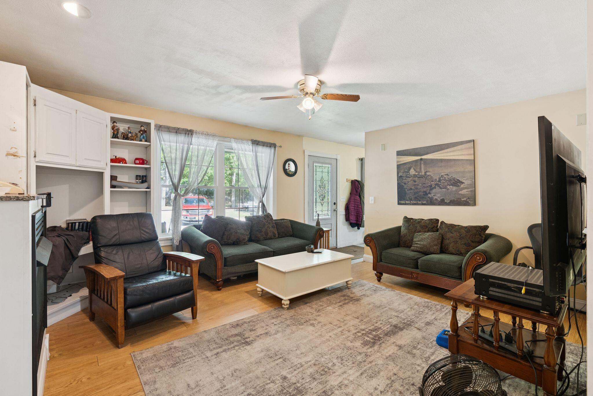 86-88 Skips Way Waterboro, ME 04087 - Photo 21 of 69 38_DSC01131