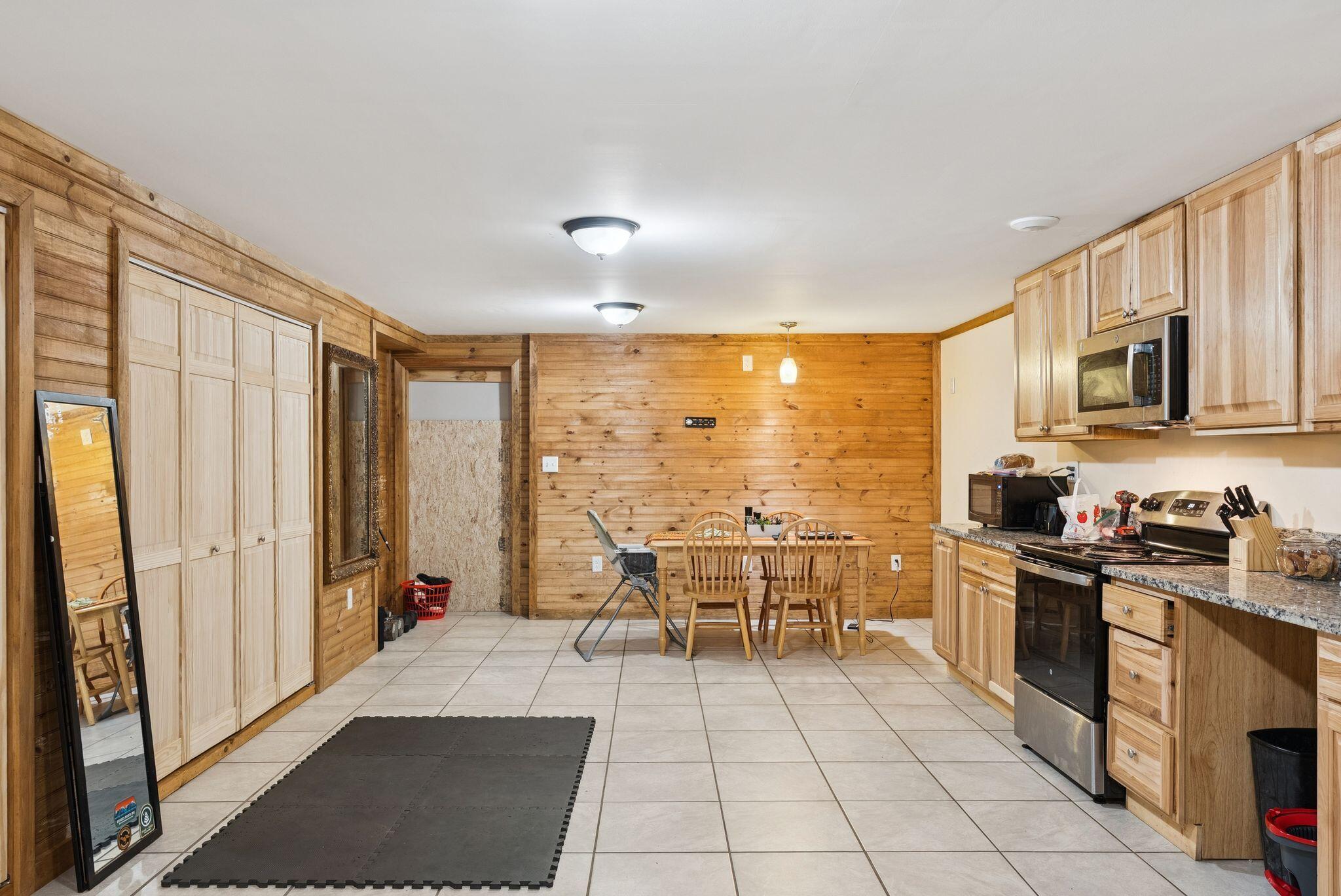 86-88 Skips Way Waterboro, ME 04087 - Photo 47 of 69 64_DSC01271