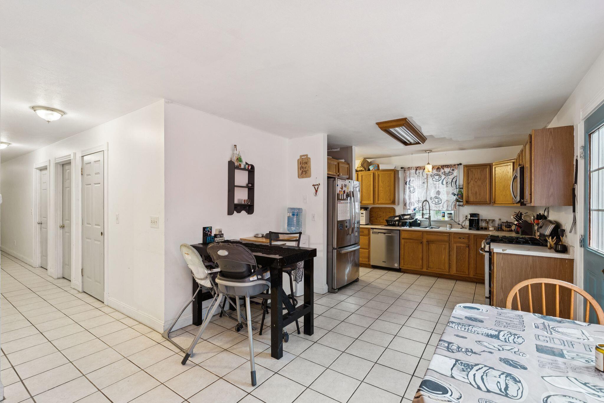 86-88 Skips Way Waterboro, ME 04087 - Photo 51 of 69 68_DSC01316