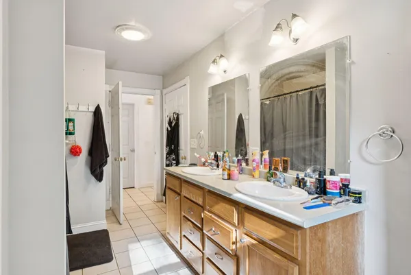 $849,999 | 86-88 Skips Way, Waterboro, ME 04087