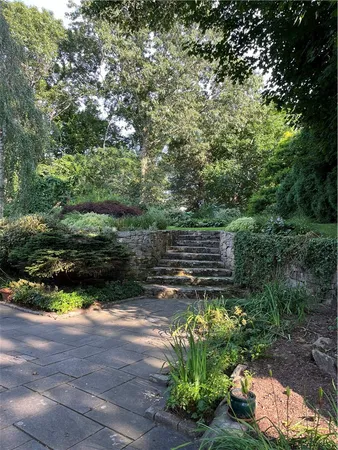 $2,600 | 7 Springcove Road, Narragansett, RI 02882
