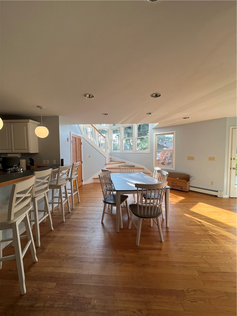 7 Springcove Road Narragansett, RI 02882 - Photo 4 of 20