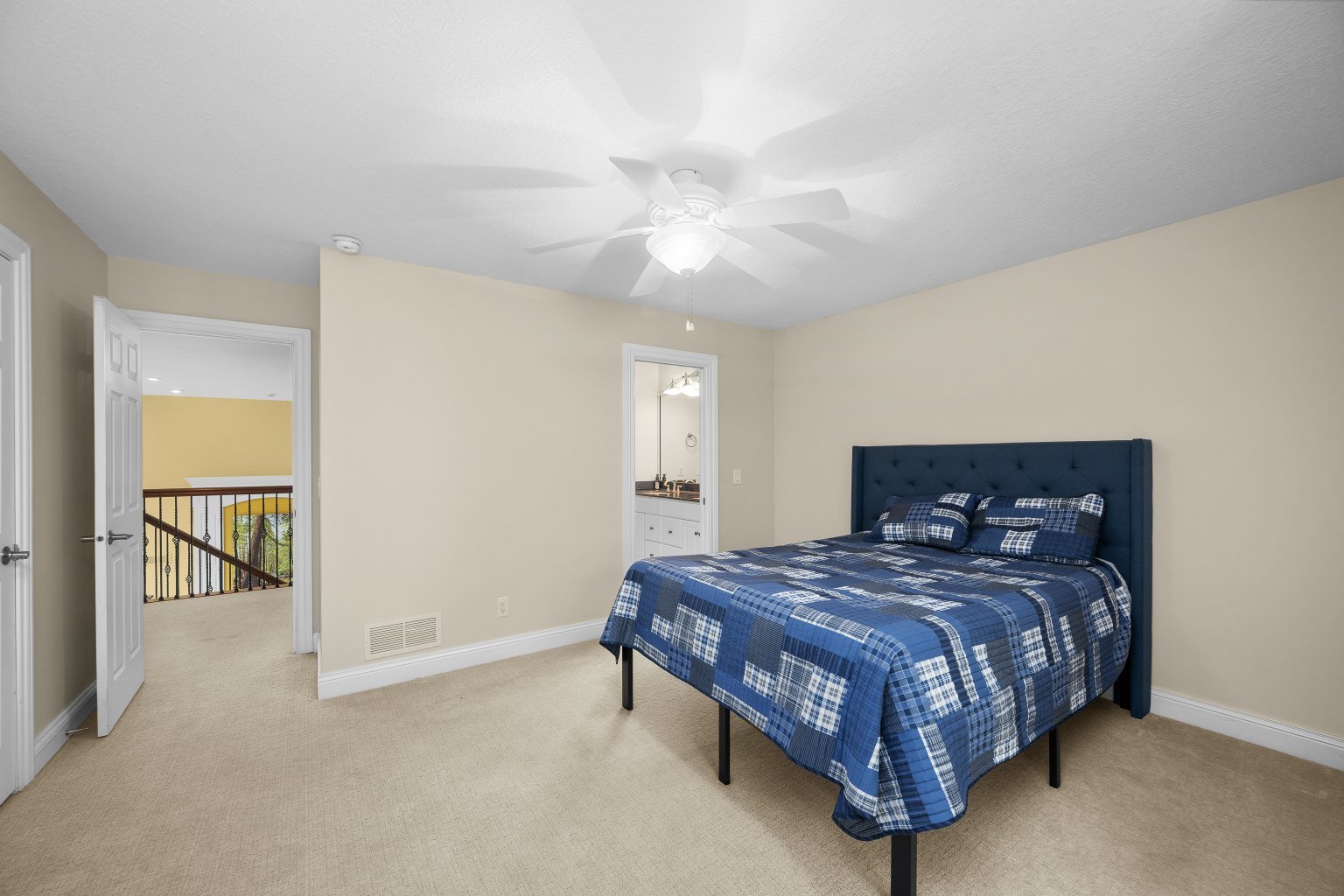 2296 Forest Reed Place Le Claire, IA 52753 - Photo 52 of 77