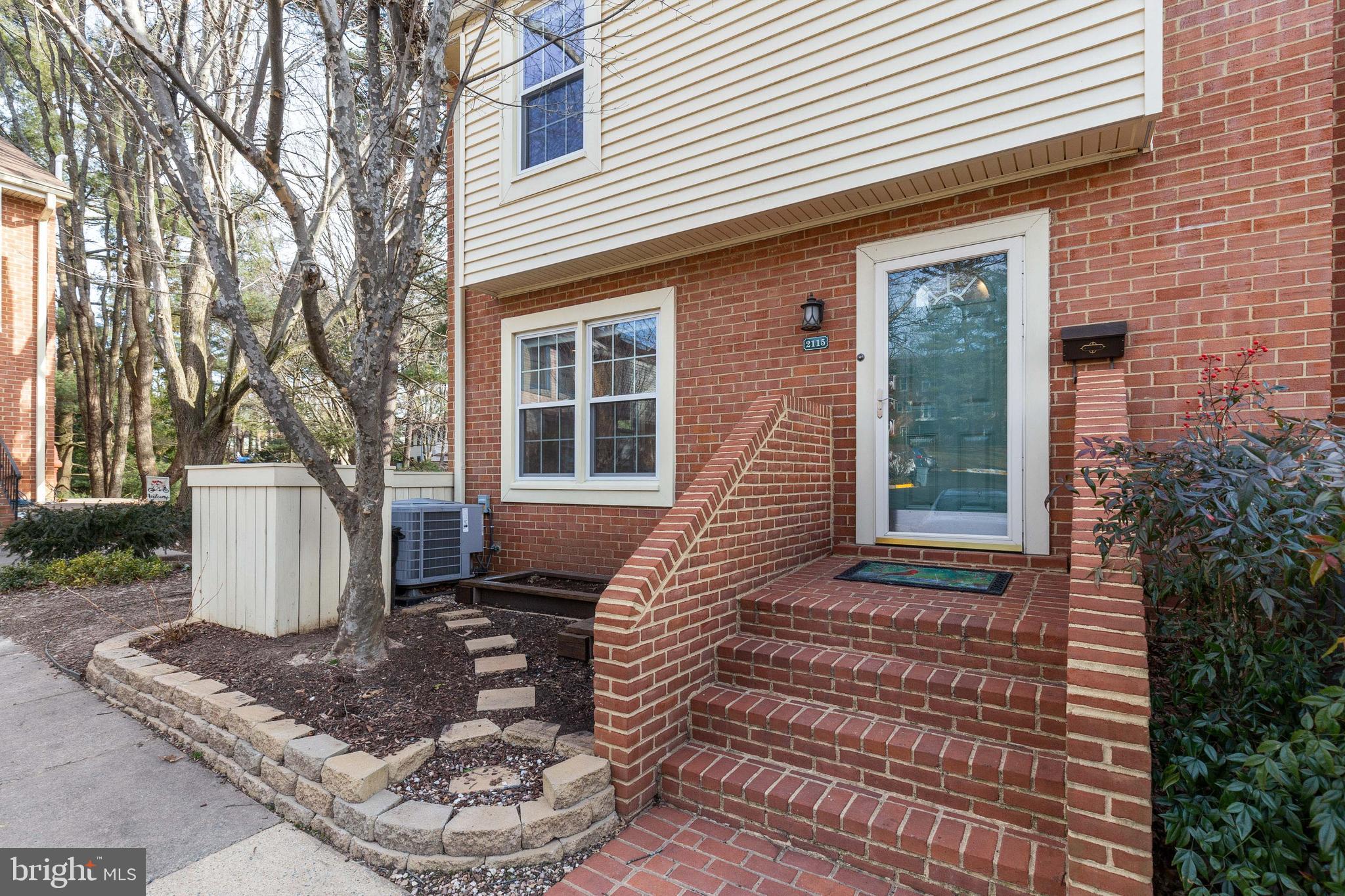 2115 Golf Course Drive Reston, VA 20191 - Photo 3 of 37