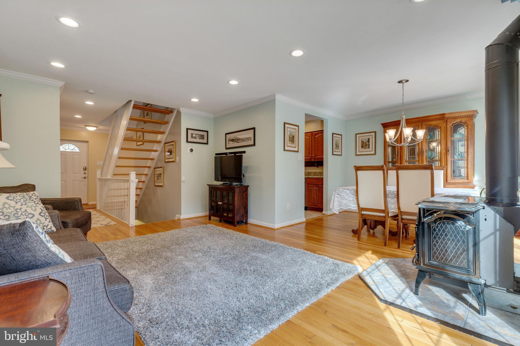 2115 Golf Course Drive Reston, VA 20191 - Photo 6 of 37