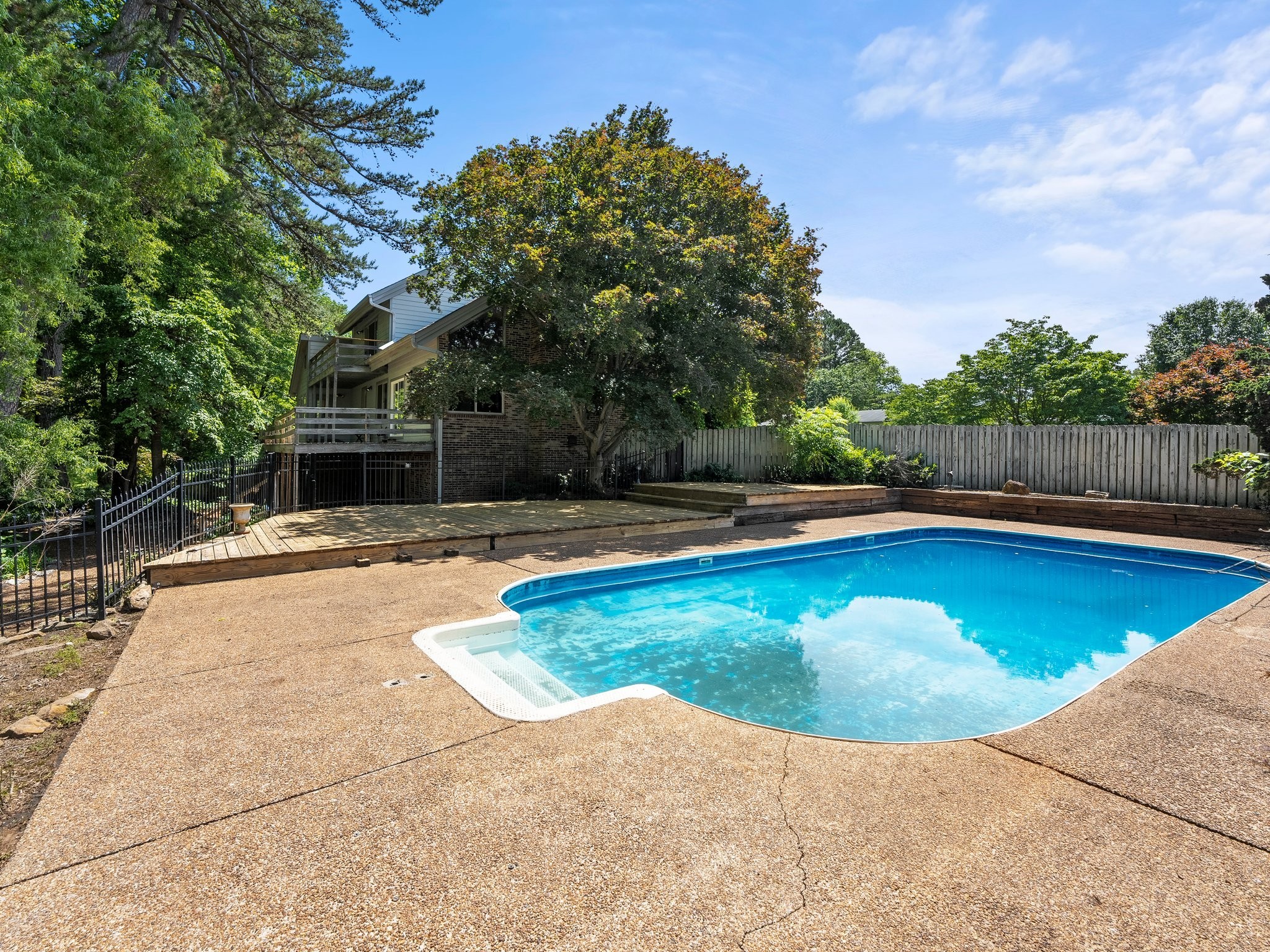 144 Wood Bluff Road Winchester, TN 37398 - Photo 48 of 63 a view of outdoor space yard swimming pool and patio