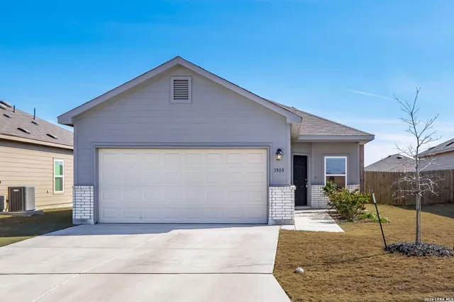 $215,000 | 3505 Sky Place, Seguin, TX 78155