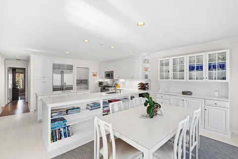 1611 Deerfield Road, Water Mill, NY 11976