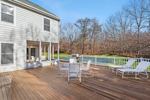 1611 Deerfield Road, Water Mill, NY 11976