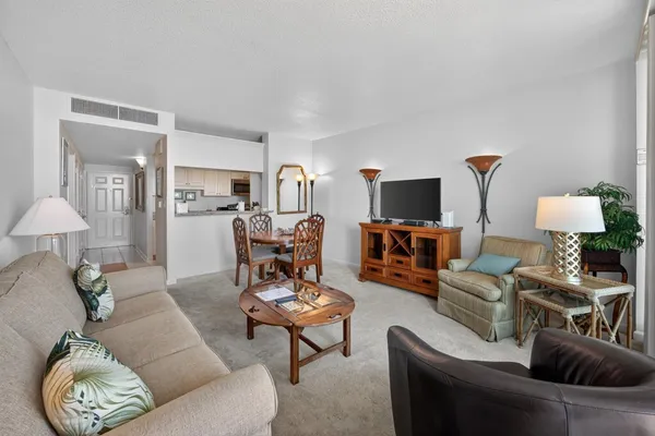 $369,000 | 1401 East Beach Drive, Unit 505, Galveston, TX 77550