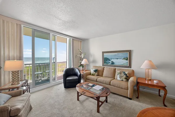 $369,000 | 1401 East Beach Drive, Unit 505, Galveston, TX 77550