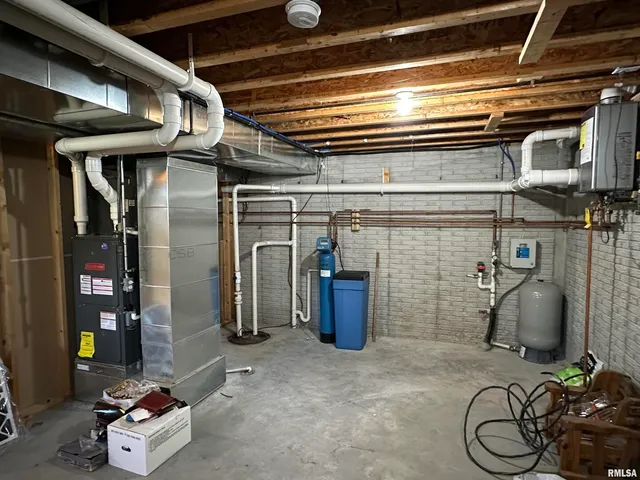 $239,000 | 10525 2 Mile Road, Thomson, IL 61285